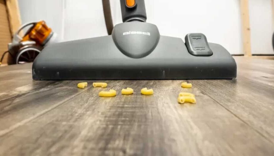 Tyson Vacuum for Hardwood Floors